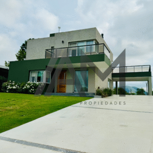 Casa en Venta – Country Carlos Paz Golf (2° Etapa) con vistas increíbles a las sierras